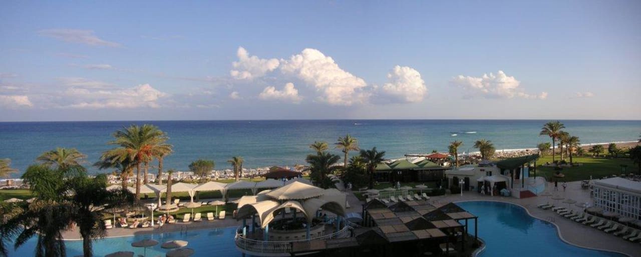 Wolken über der türkischen Küste Rodos Palladium Leisure & Wellness