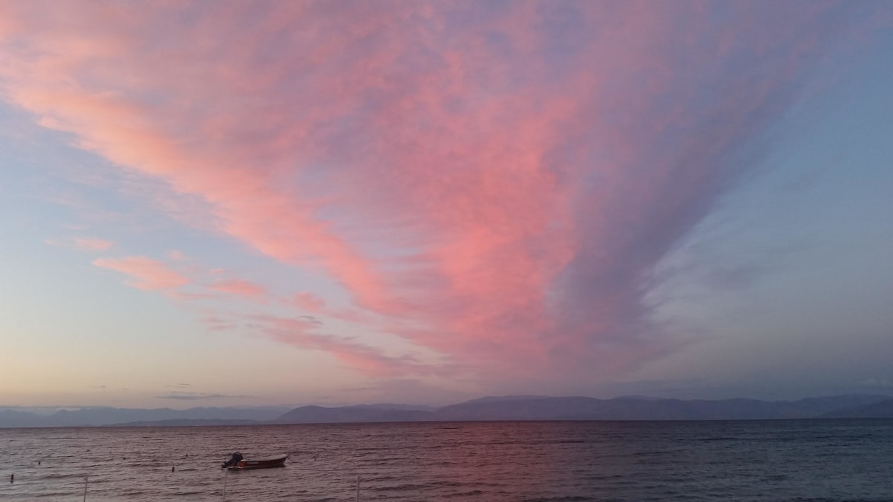 Messonghi bei Nacht  Sentido Apollo Palace