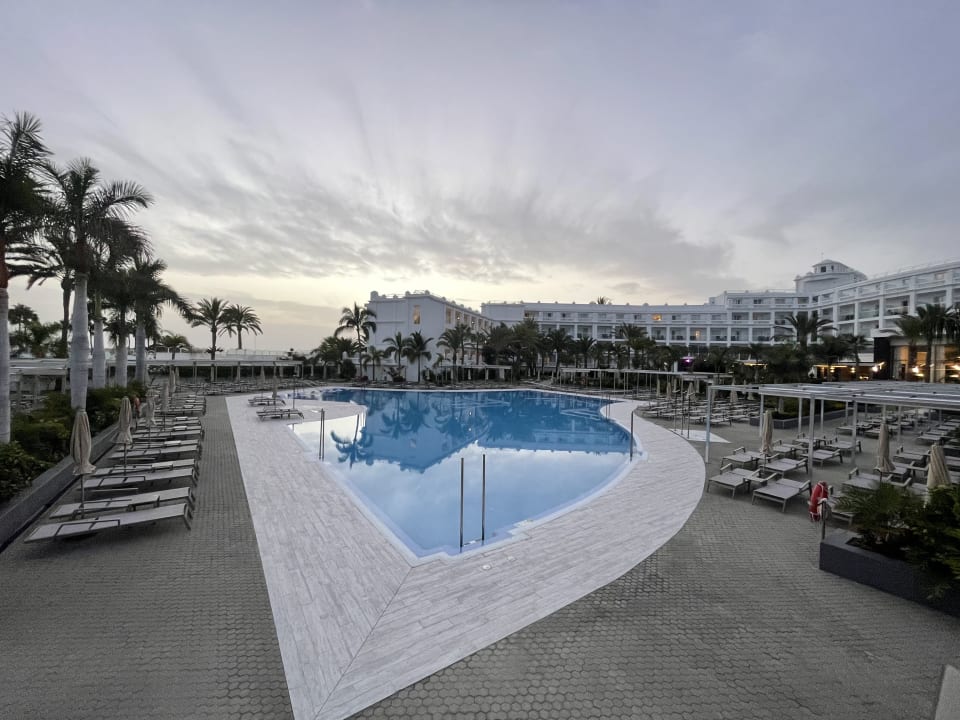 Pool Hotel Riu Palace Maspalomas Adults Only
