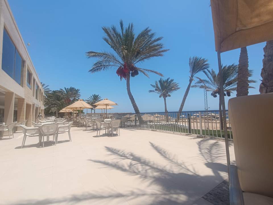 Gastro Serenity Alpha Beach