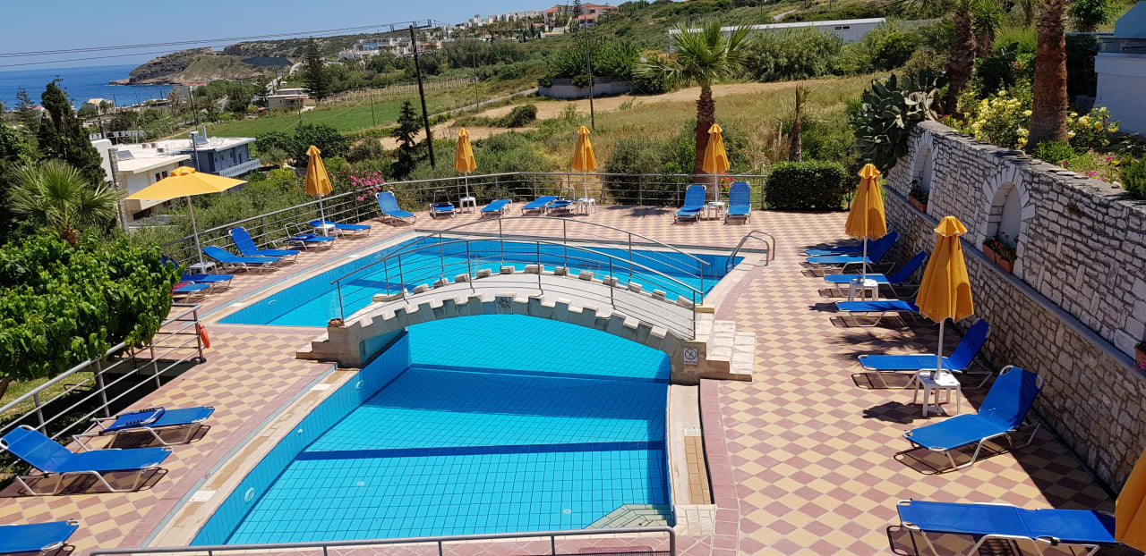 Pool Oasis Scaleta Hotel