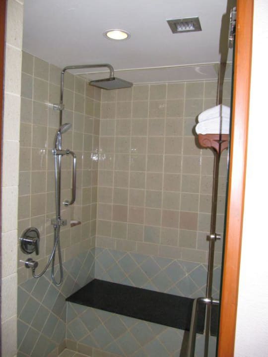Große Dusche  Holiday Inn Resort Phuket