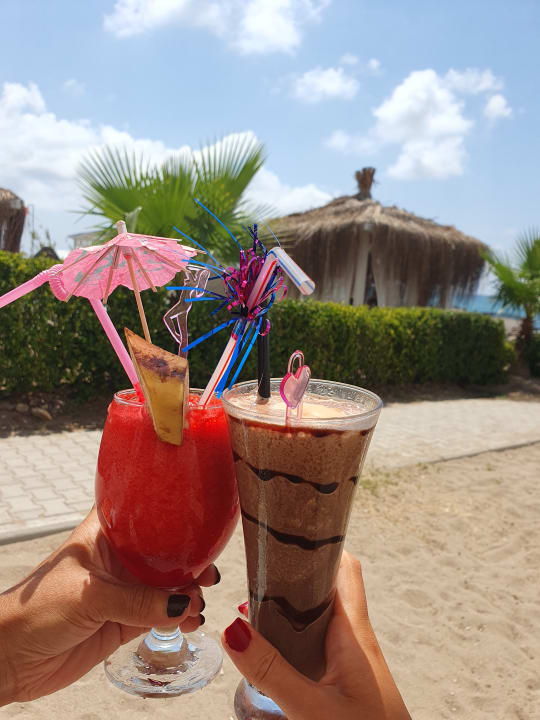 Strand J'adore Deluxe Hotel & Spa