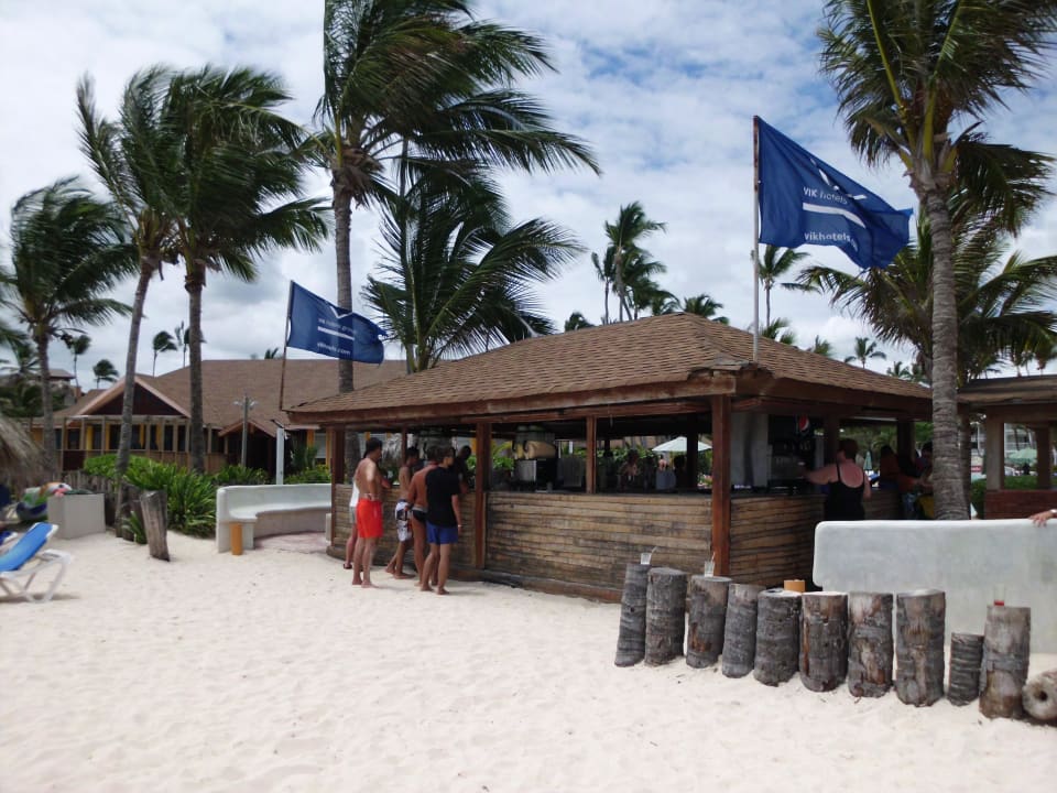 Strandbar Vik Hotel Arena Blanca & Cayena Beach