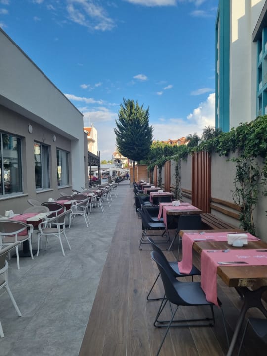 Gastro Side Story Resort & Spa