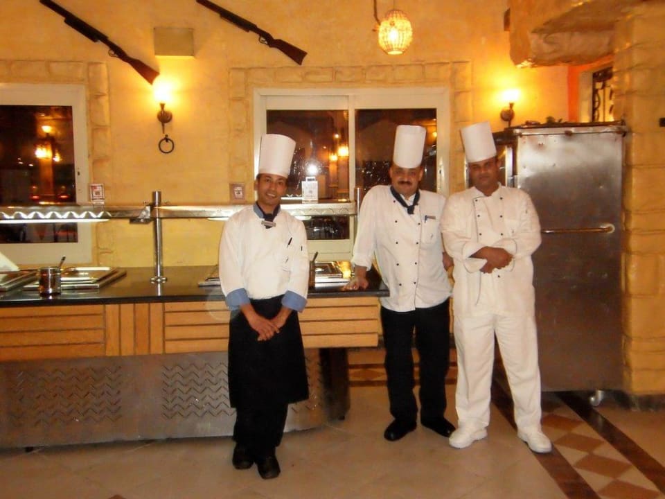 Im Hauptrestaurant Pickalbatros Alf Leila Wa Leila Resort - Neverland Hurghada
