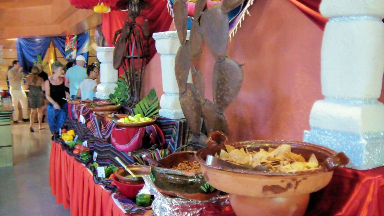 Buffet-Restaurant Festival Sandos Playacar Select Club Adults only - All Inclusive