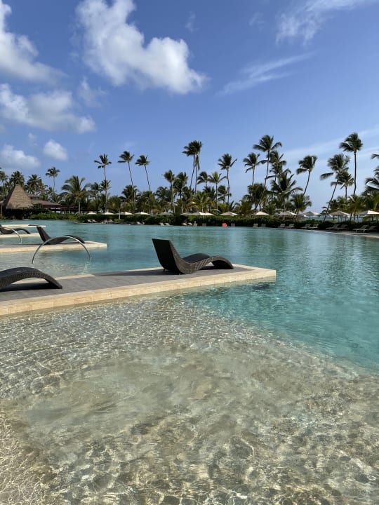 Pool Lopesan Costa Bávaro Resort, Spa & Casino