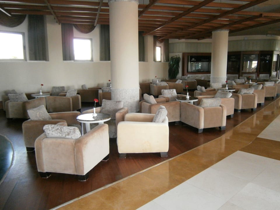 Sitzgruppen in Barnähe Fame Residence Lara & Spa