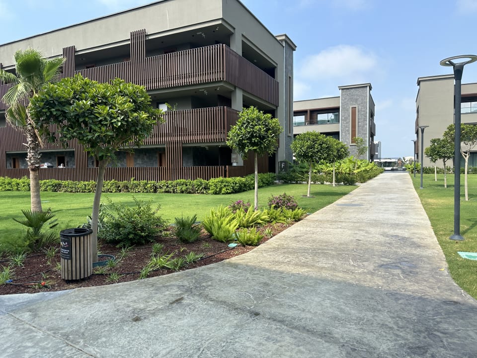 Außenansicht Jacaranda Luxury Resort