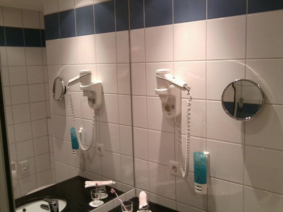 Bad Hotel Tulip Inn Düsseldorf Arena