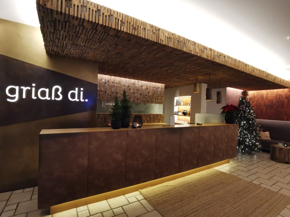 Lobby Sonnhof Alpendorf - Adults only