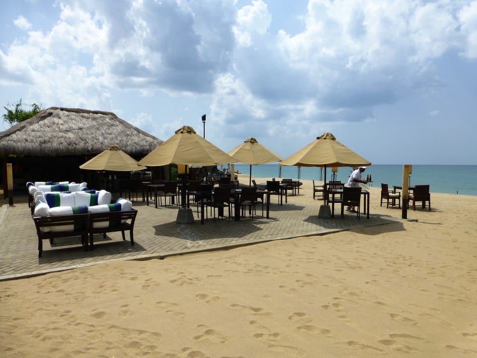 Strand Jungle Beach by Uga Escapes