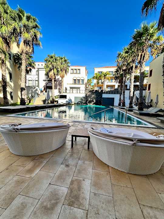 Pool Dreams Madeira Resort & Spa