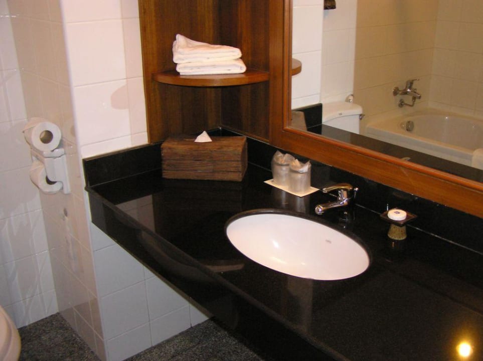 Badezimmer Best Western Premier Bangtao Beach Resort & Spa