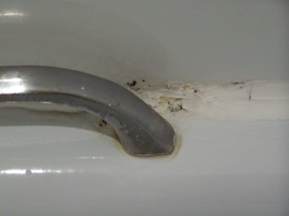 Badewannenrand Hotel Norfolk Towers