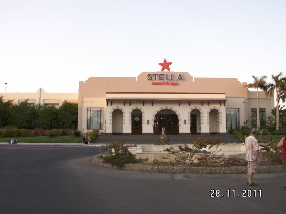 Eingang zur Lobby Stella Beach Resort & Spa Makadi Bay