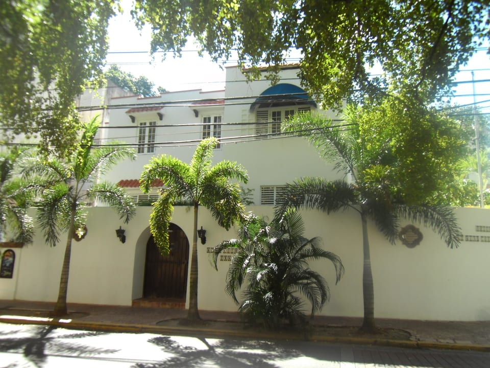 Hotel At Wind Chimes Boutique Hotel