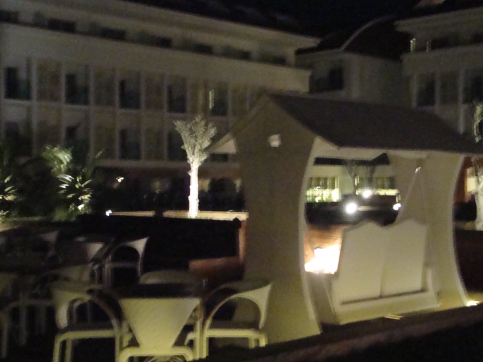 Dachterrasse at night Sentido Trendy Verbena Beach