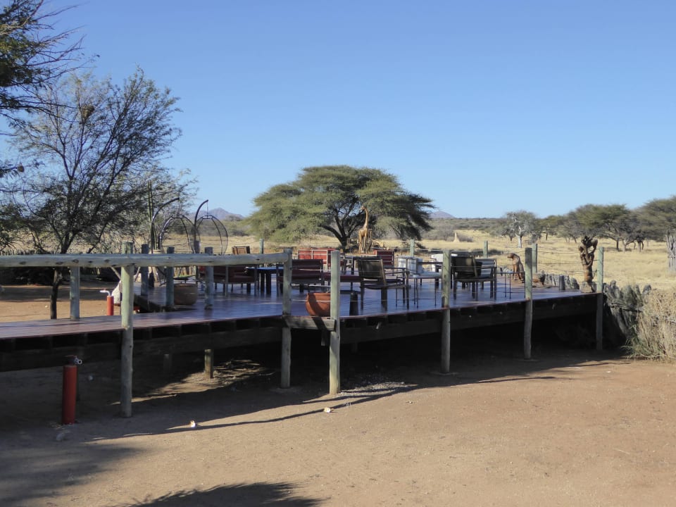 Terrasse Hotel Frans Indongo Lodge