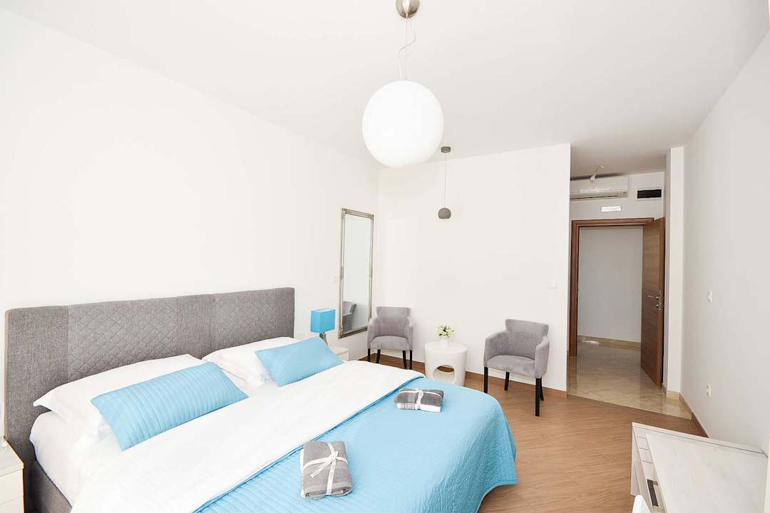 Master Bedroom Apartments Ladisic