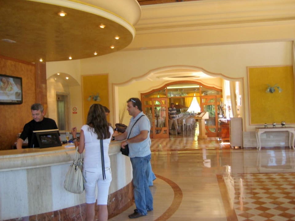 Lobby VIVA Cala Mesquida Suites & Spa 16+