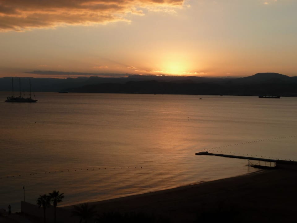 Sonnenuntergang-Blick vom Zimmer Kempinski Hotel Aqaba
