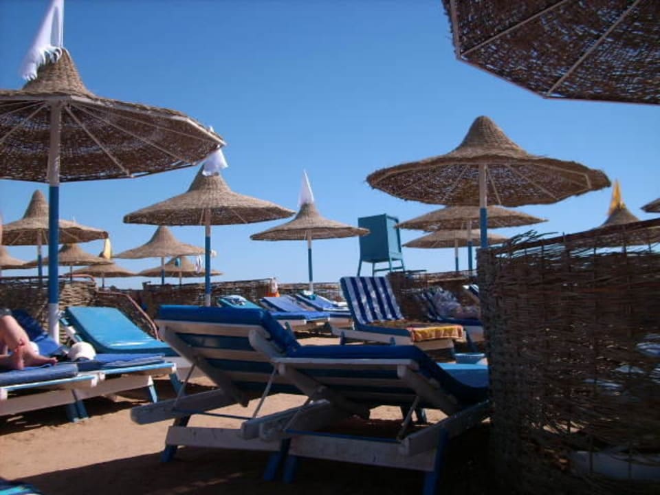 Strandliegen Aladdin Beach Resort