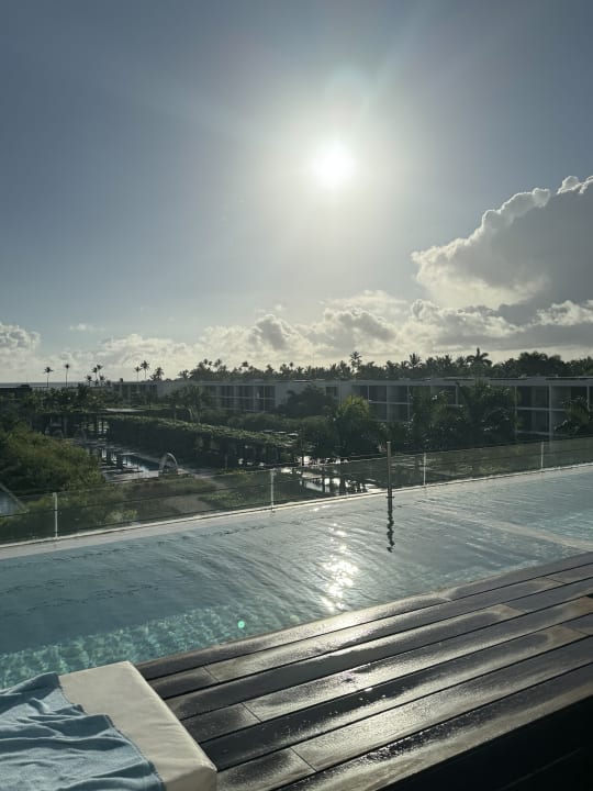 Pool Live Aqua Punta Cana - All Inclusive - Adults Only