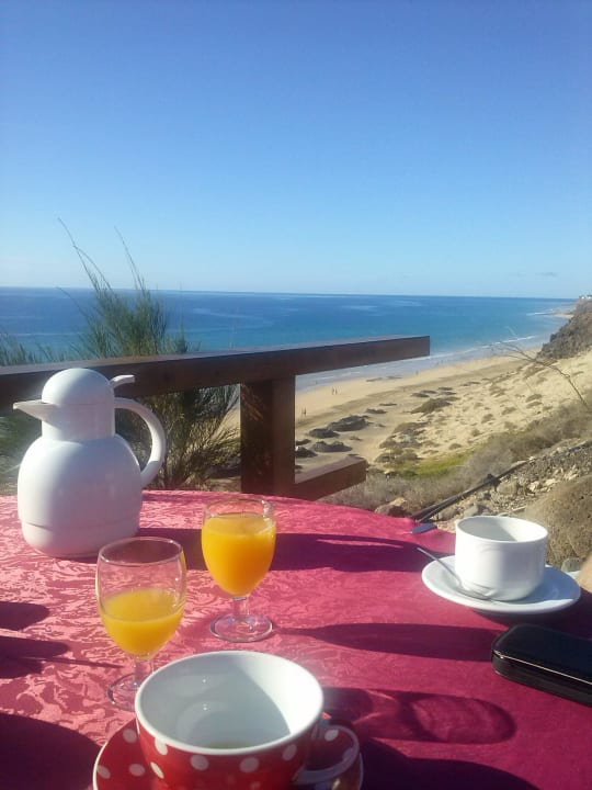 Frühstück auf der Terrasse des Restaurants Marina Playa Suite Hotel