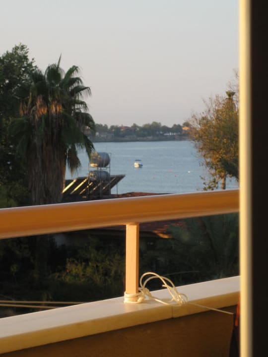 Aussicht vom Bett Side Bay Hotel