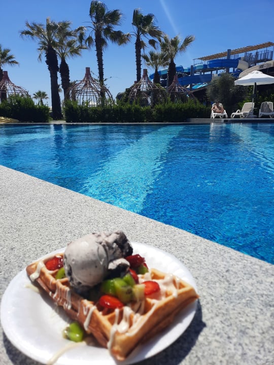 Gastro Kirman Belazur Resort & Spa