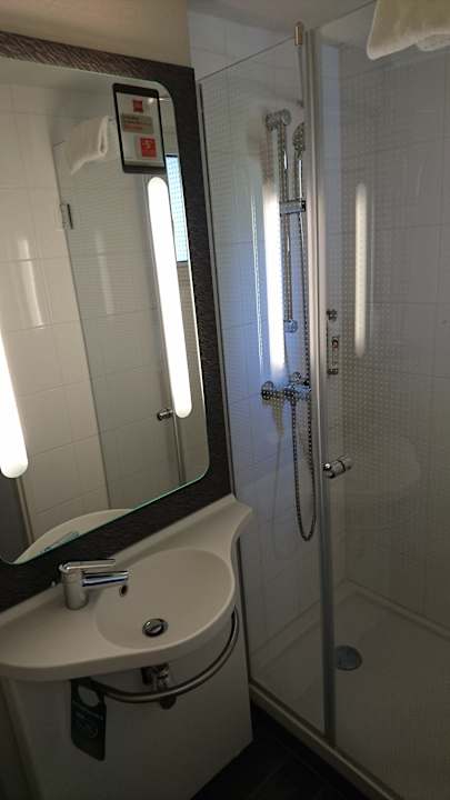 Zimmer Hotel Ibis Toulouse Ponts Jumeaux