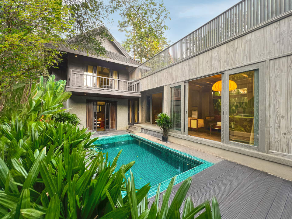 Pool An Lam Retreats Saigon River