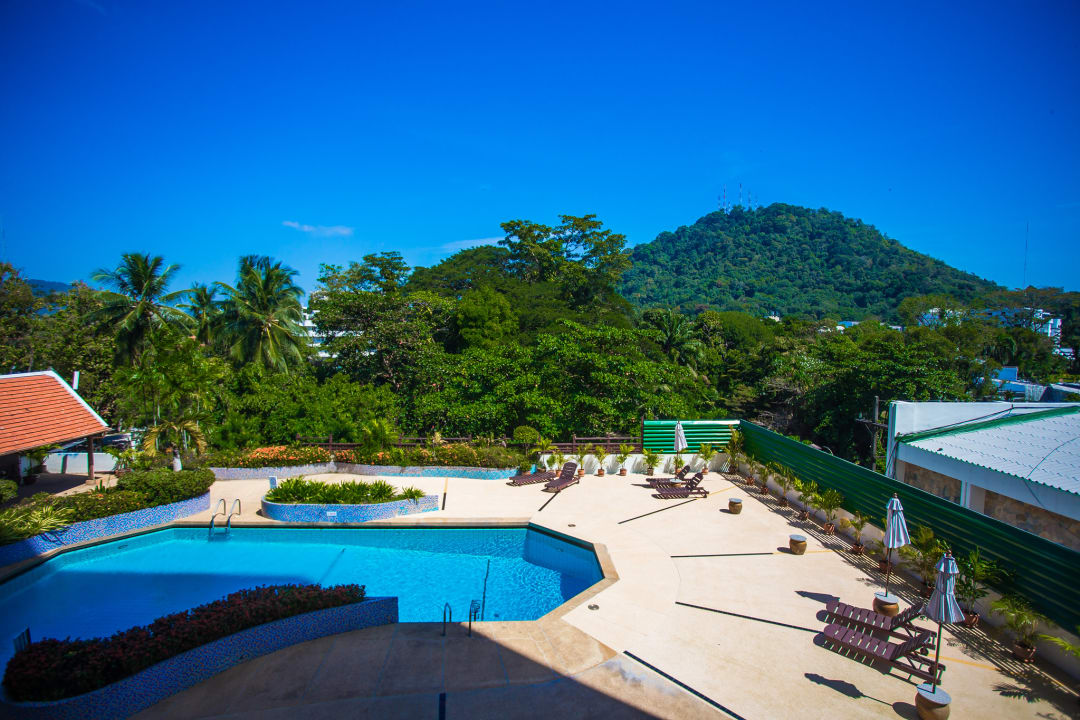 Pool Hotel Phuket Merlin