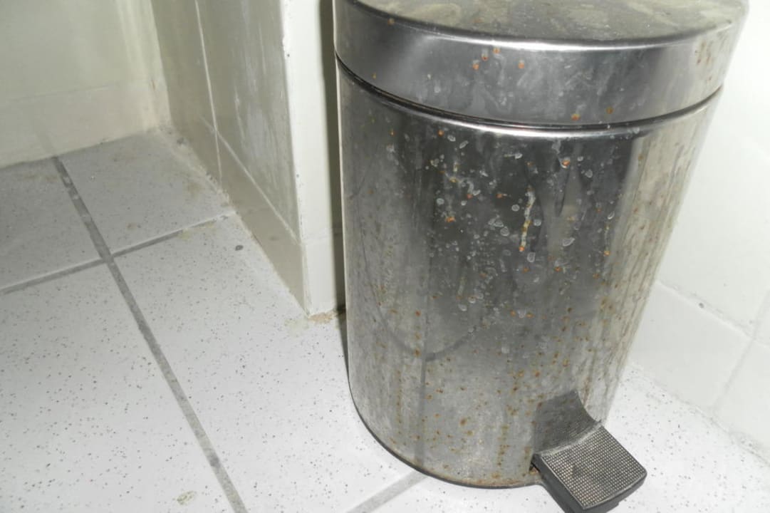 Mülleimer im Bad El Mouradi Club Kantaoui