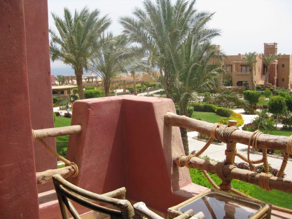 Unser Ausblick vom Balkon Charmillion Sea Life Resort