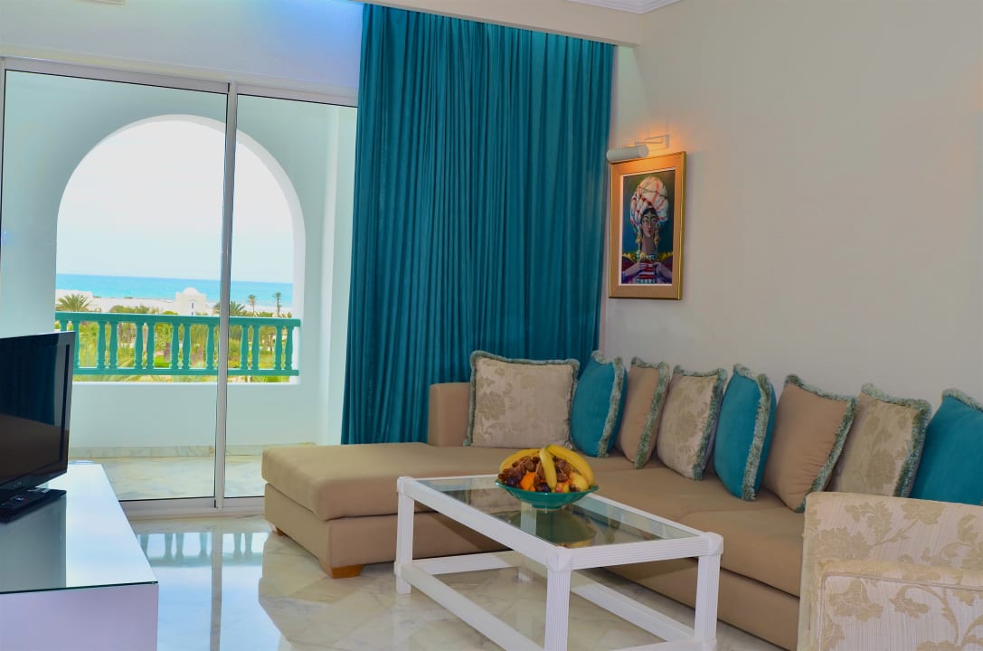 Zimmer Hotel Royal Garden Palace