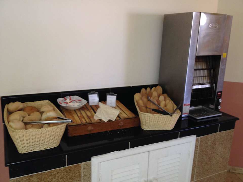 Kaum Auswahl, keine 4 Sterne !!! Sirenis Tropical Varadero