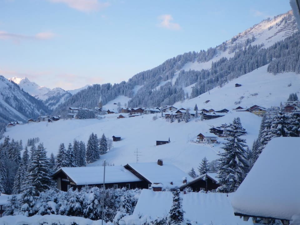 Blick nach rechts vom Balkon Gasthof Alpenblick