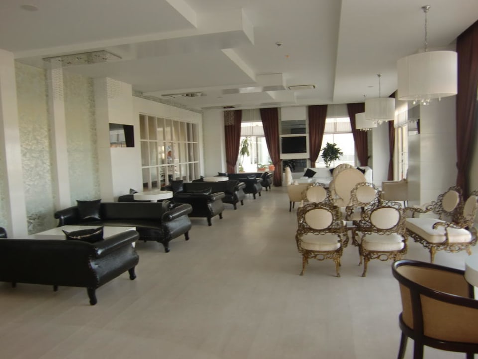 Side VIP Bar innen Seaden Sea World Resort & Spa