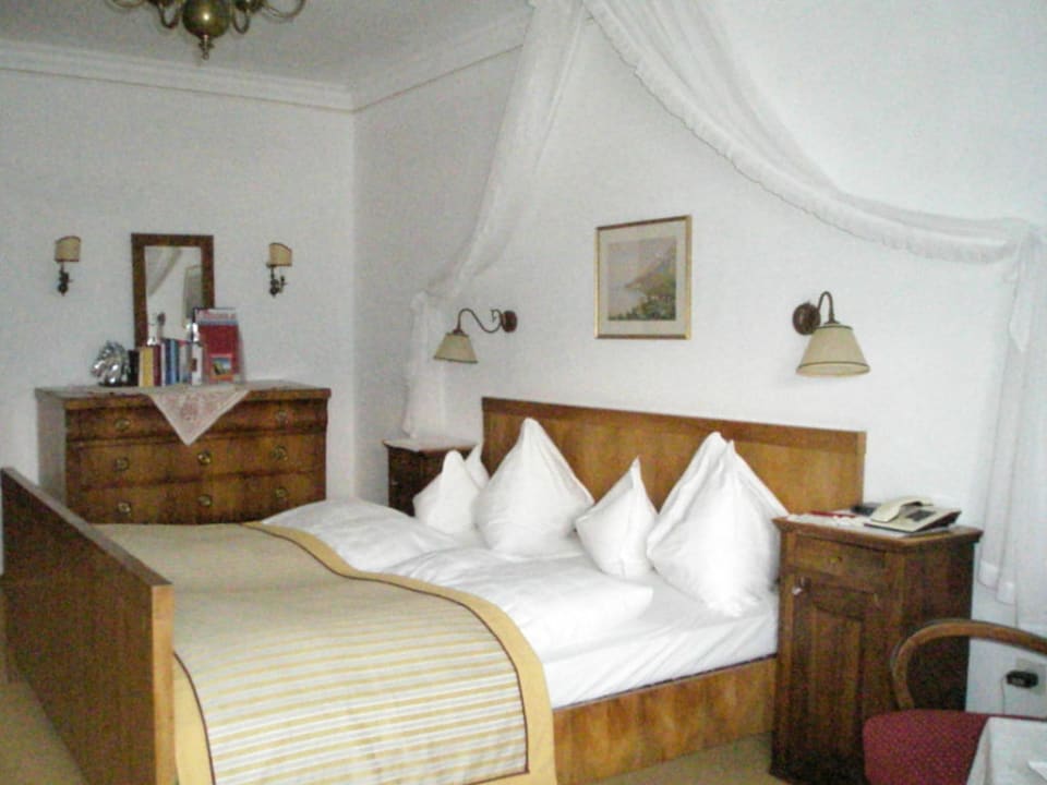 Eines der "Kaiserzimmer" Romantik Hotel Im Weissen Rössl