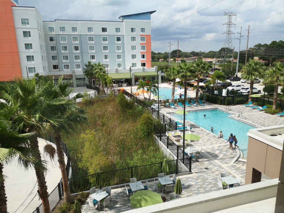 Ausblick Holiday Inn Express & Suites - Orlando At Seaworld