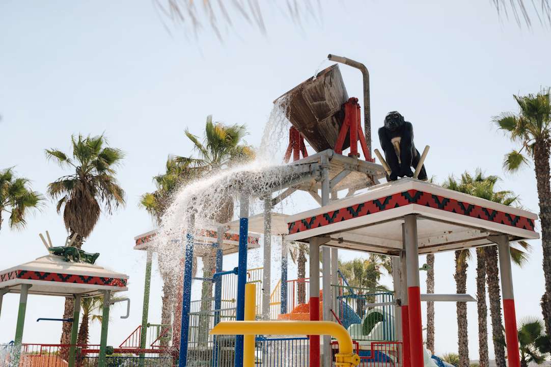 Pool Moon Dreams Marina Parc