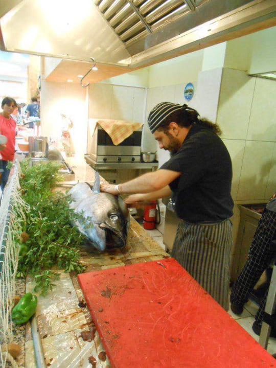 Tunfisch-sehr lecker Irene Palace Beach Resort Club alltoura