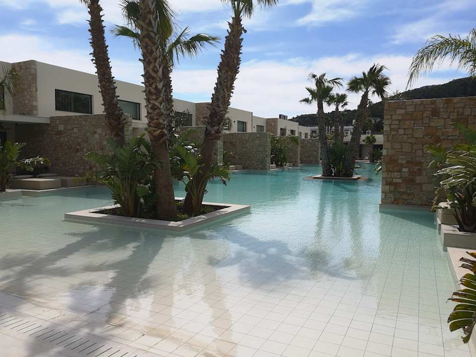 Pool White Dreams Resort & Anex