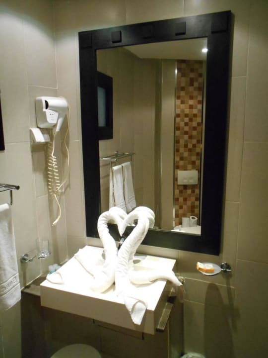 Waschtisch Zimmer 305 Hotel Fiesta Beach Djerba