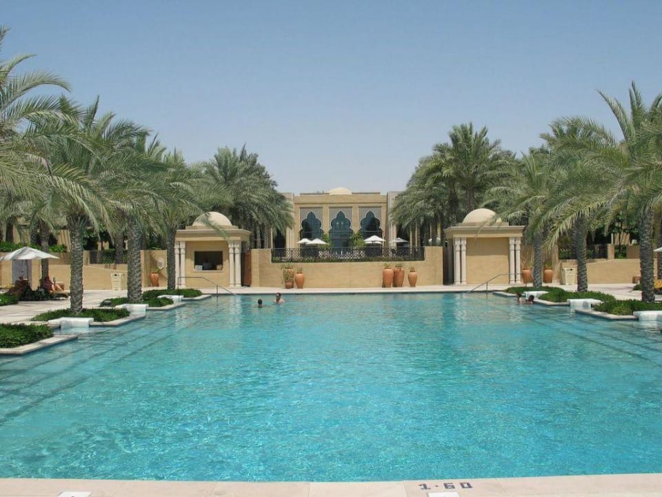 Hotel Pool One&Only Royal Mirage Resort Dubai at Jumeirah Beach