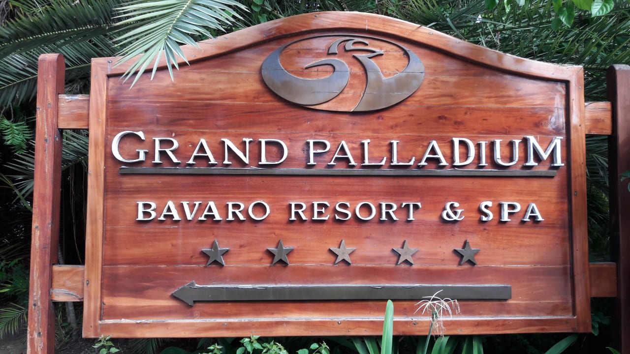Hotelschild Grand Palladium Select Bávaro Resort & Spa