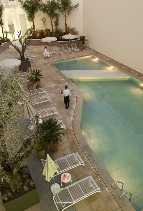 Piscina exterior Barceló Fès Medina